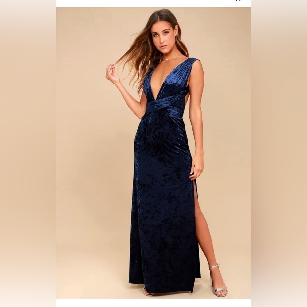 NWT Lulu’s Dreams of Sheen Navy Blue Velvet Convertible Maxi Dress SZ M